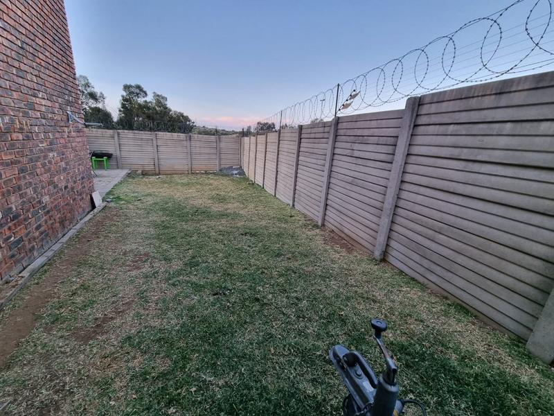 3 Bedroom Property for Sale in Langenhovenpark Free State